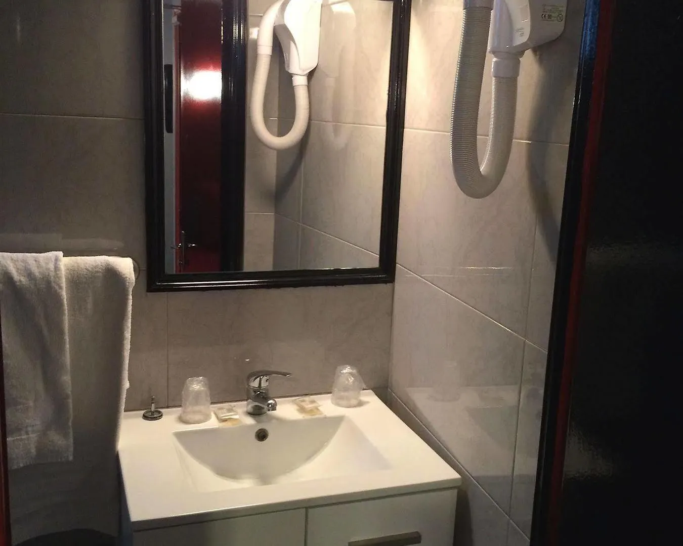 Hipotel Paris Voltaire Bastille 3*,