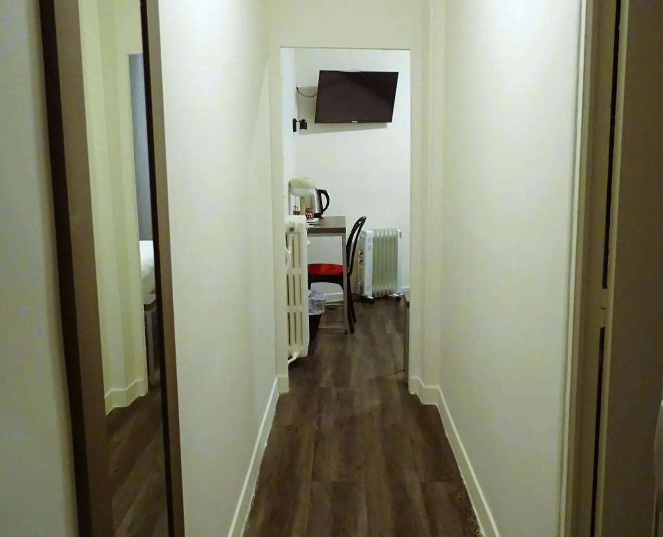Hipotel Paris Voltaire Bastille Франция
